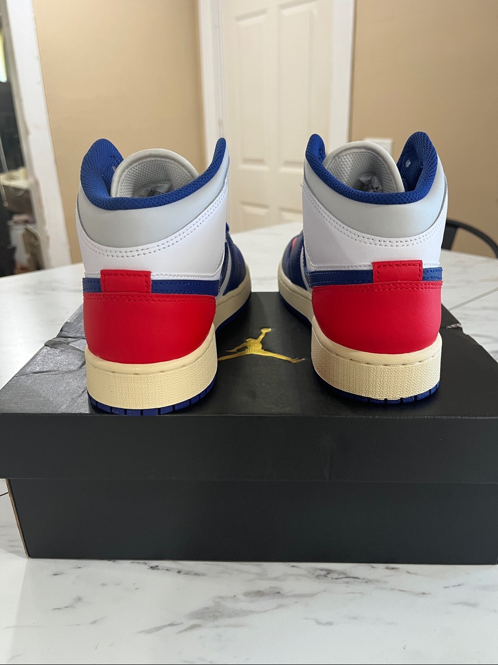 Jordan 1 Mid-top - Picture 3 of 6